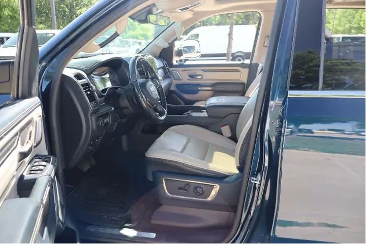$35443 : Ram 1500 2020 4x4 Limited 4d image 7