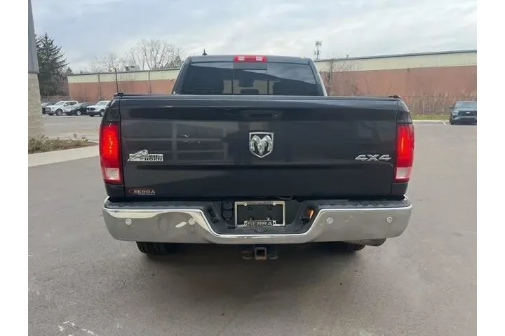 $10470 : Ram 1500 2015 4x4 SLT 4dr Cr image 6