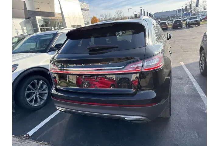 $39090 : Lincoln Nautilus 2022 AWD Re image 6