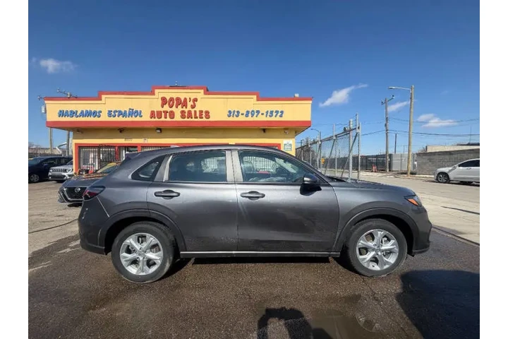$26995 : 2025 HR-V LX image 9
