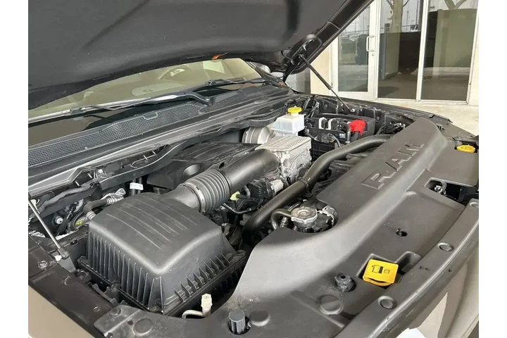 $34500 : Ram 1500 2024 4x4 Tradesman image 10