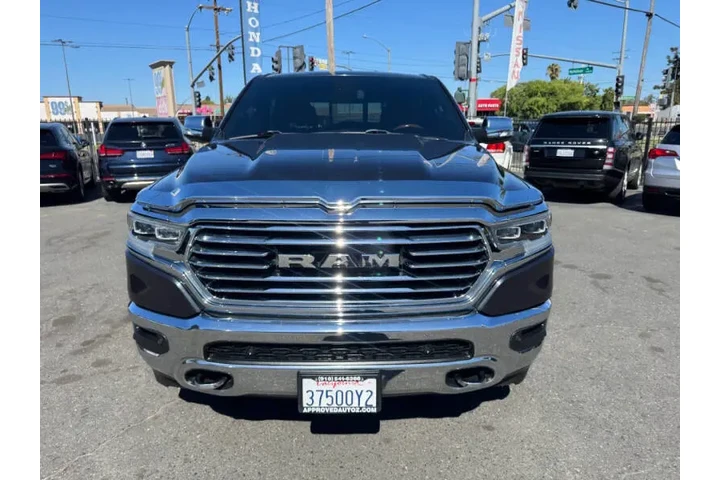 $34998 : 2019 RAM 1500 Laramie Longhorn image 4