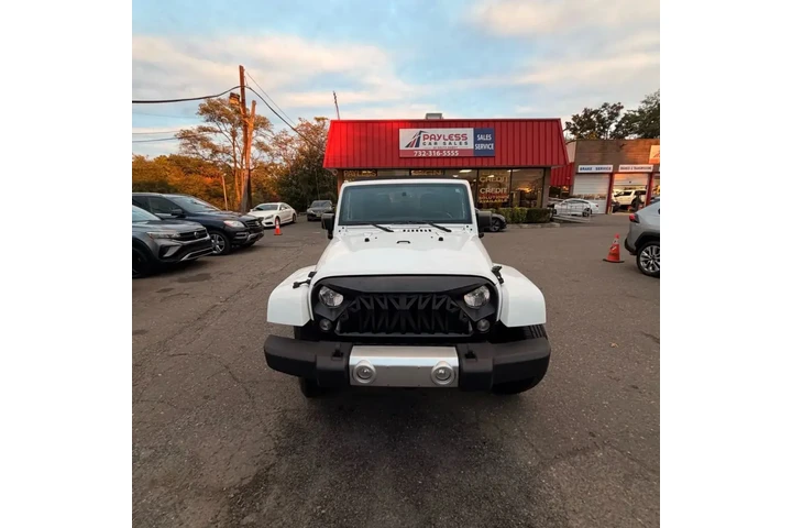 $12567 : Jeep Wrangler Unlimited 2015 image 2