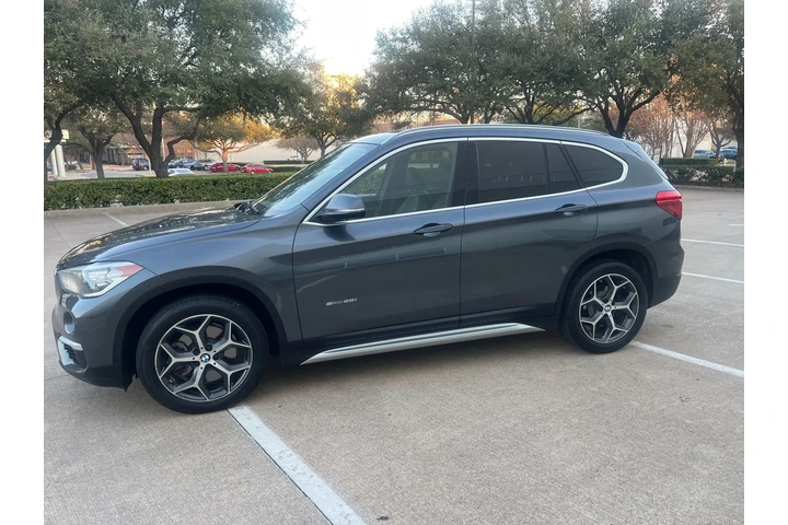 $11995 : 2018 BMW X1 sDrive28i image 5