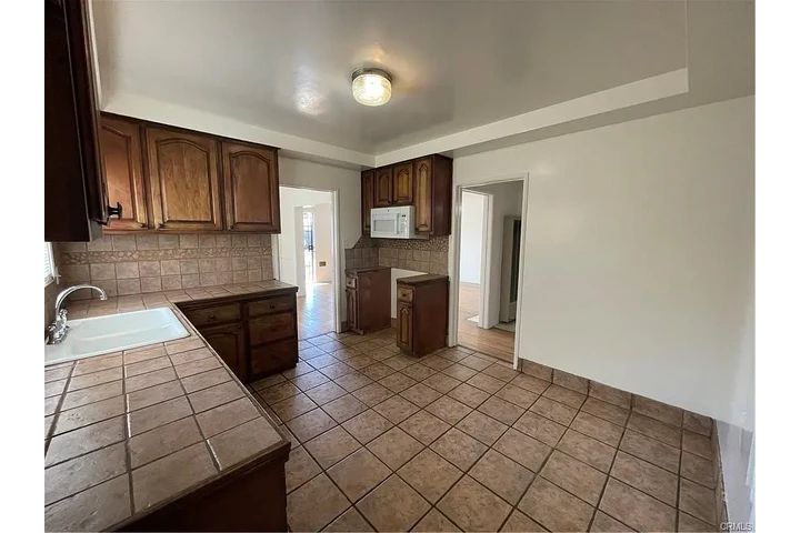 $800 : Bonita casa unifamiliar en alq image 4