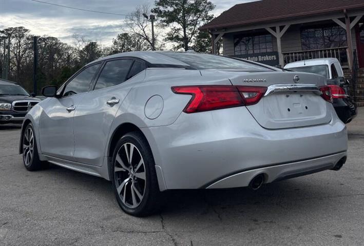 $10900 : 2017 Maxima 3.5 S image 10