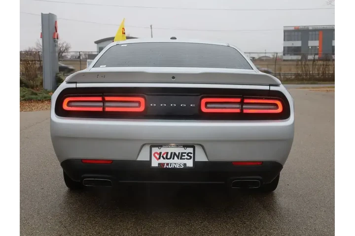 $23477 : Dodge Challenger 2021 R/T 2d image 8