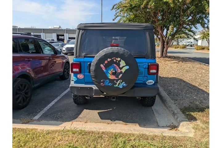 $32995 : Jeep Wrangler Unlimited 2022 image 6