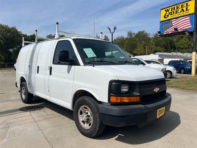 $8995 : 2015 Express 2500 image 3