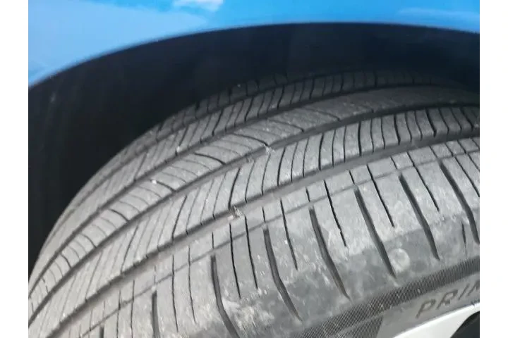 $19594 : Nissan Sentra 2023 SV 4dr Se image 5