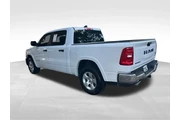 $33748 : Ram 1500 2025 4x4 Big Horn 4 thumbnail
