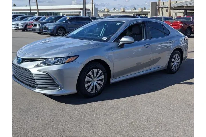 $25999 : Toyota Camry Hybrid 2023 LE image 5