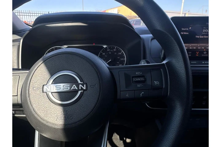 2024 Rogue S AWD image 10