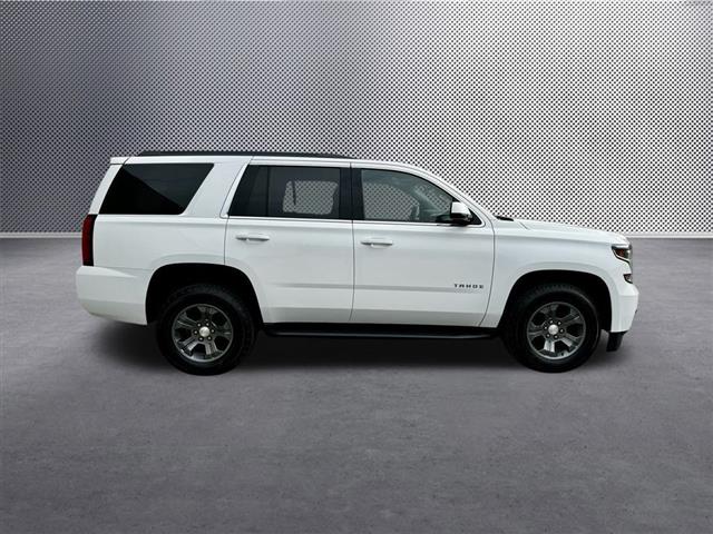 $28201 : 2018 Tahoe LS image 8