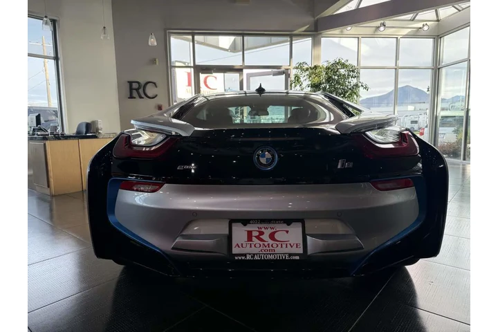 $52910 : 2014 i8 image 7