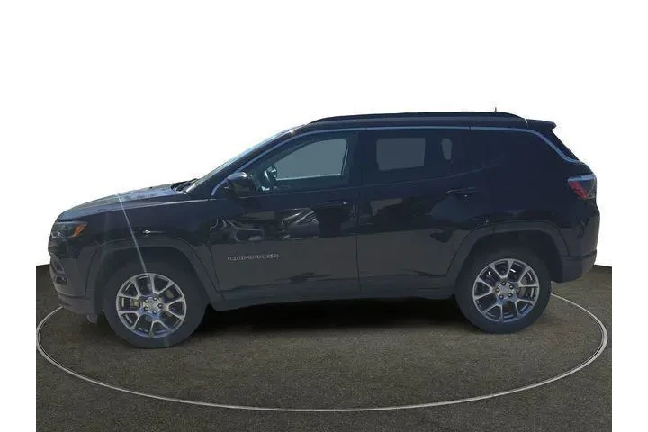 $22575 : Jeep Compass 2022 4x4 Latitu image 4