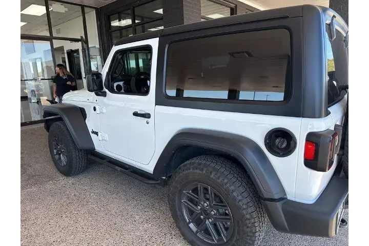 $34816 : Jeep Wrangler 2025 4x4 Sport image 2