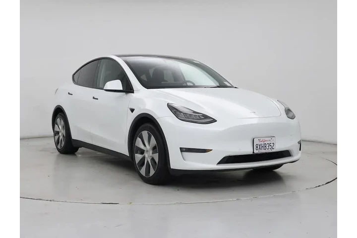 $29998 : Tesla Model Y 2021 AWD Long image 1