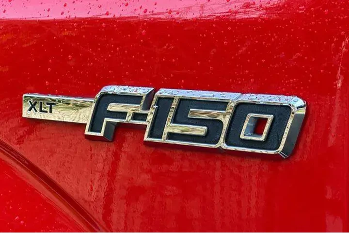 $15818 : Ford F-150 2013 4x4 XLT 4dr image 9