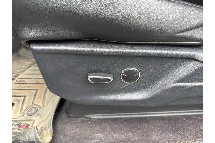 $16988 : Ford F-150 2021 4x2 XLT 2dr image 9