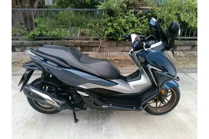 Donación de scooter gratuito image 4