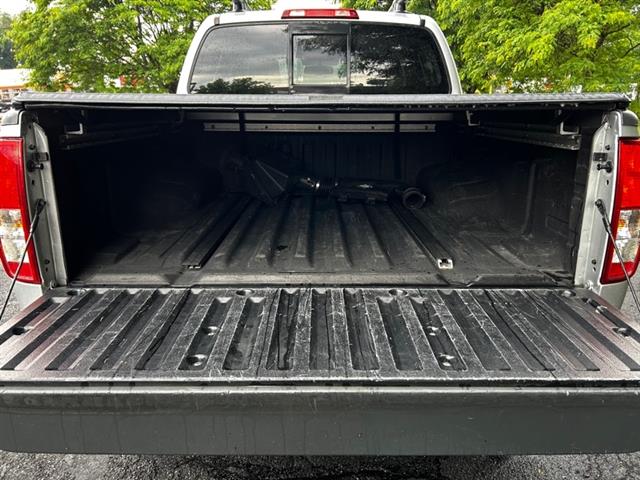 $16495 : 2014 Frontier PRO-4X Crew Cab image 3