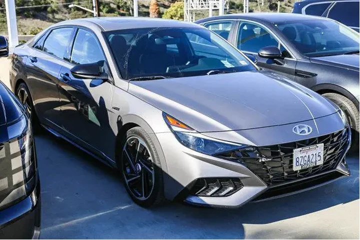 $19995 : Hyundai ELANTRA 2022 N Line image 1