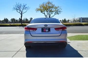 $10490 : Used 2016 Optima 4dr Sdn EX f thumbnail