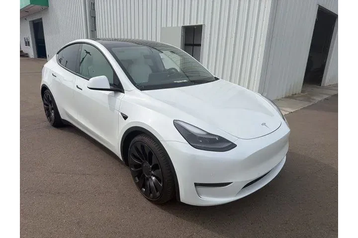 $33900 : Tesla Model Y 2022 AWD Perfo image 1