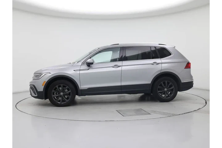 $22998 : Volkswagen Tiguan 2024 SE 4d image 3