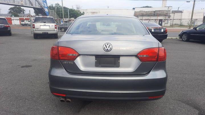 2014 Jetta S image 5