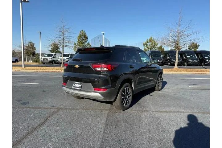 $20902 : Chevrolet Trailblazer 2025 L image 8