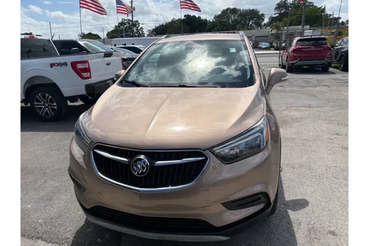 $7850 : 2019 Encore Preferred image 1