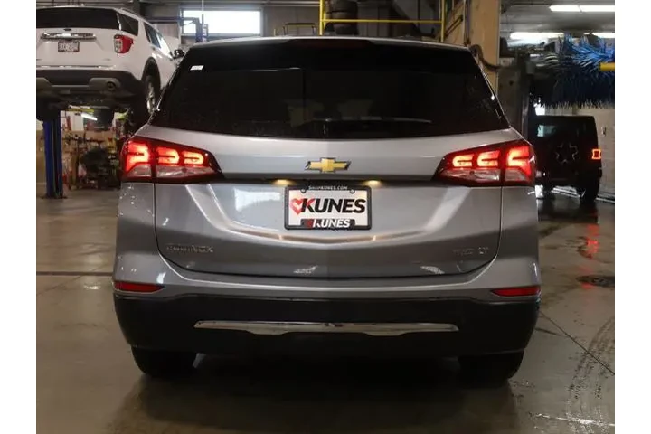 $24377 : Chevrolet Equinox 2023 4x4 L image 7