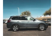 $17997 : Nissan Pathfinder 2020 4x4 S thumbnail