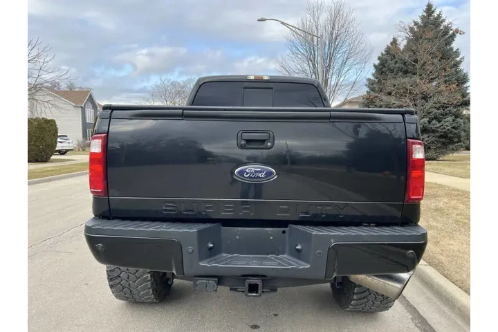 $23997 : 2012 F-250 Super Duty Lariat image 6