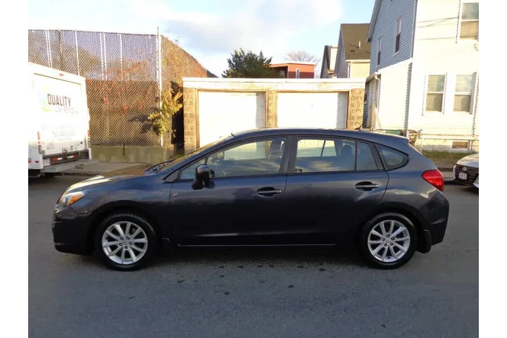 $11450 : 2013 Impreza 2.0i Premium image 7