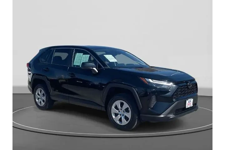 $29400 : Toyota RAV4 2024 AWD LE 4dr image 4