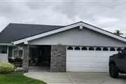 Garage door w/ cascade windows