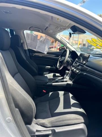 $19999 : 2019 Accord Sedan image 9