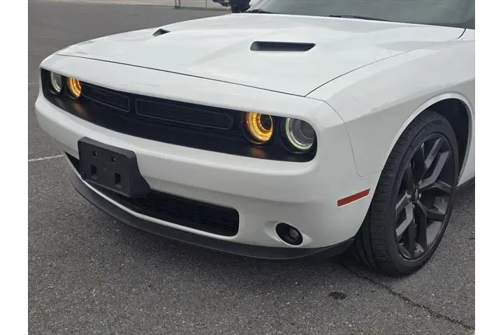 $21999 : Dodge Challenger 2019 SXT 2d image 10