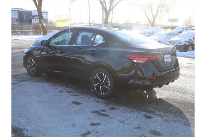 $16977 : Nissan Sentra 2024 SV 4dr Se image 6
