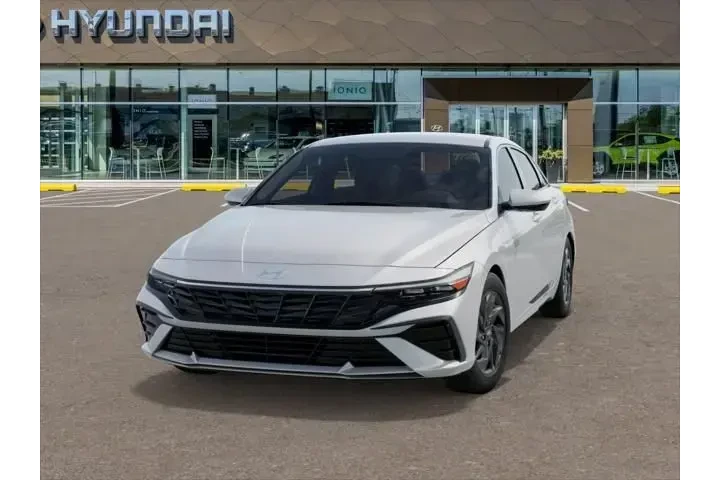 $27725 : Hyundai ELANTRA Hybrid 2025 image 4