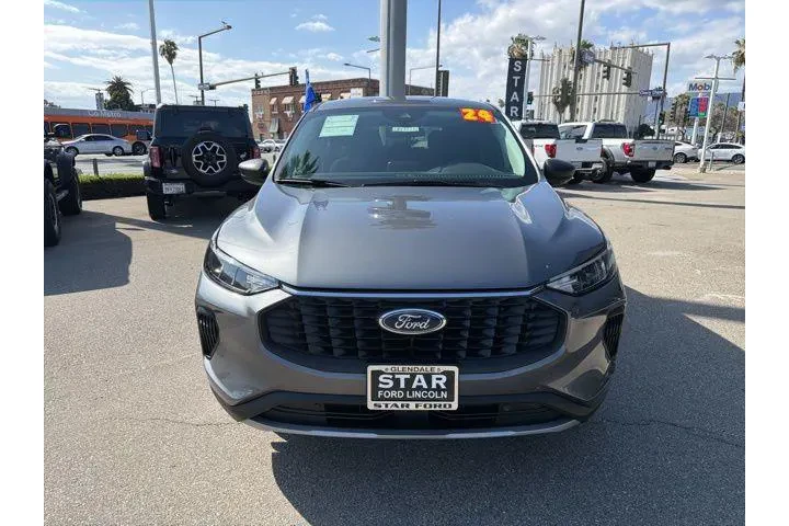 $19668 : Ford Escape 2024 Active 4dr image 2