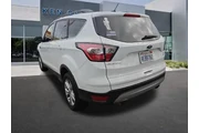 $13728 : Ford Escape 2018 SE 4dr SUV thumbnail