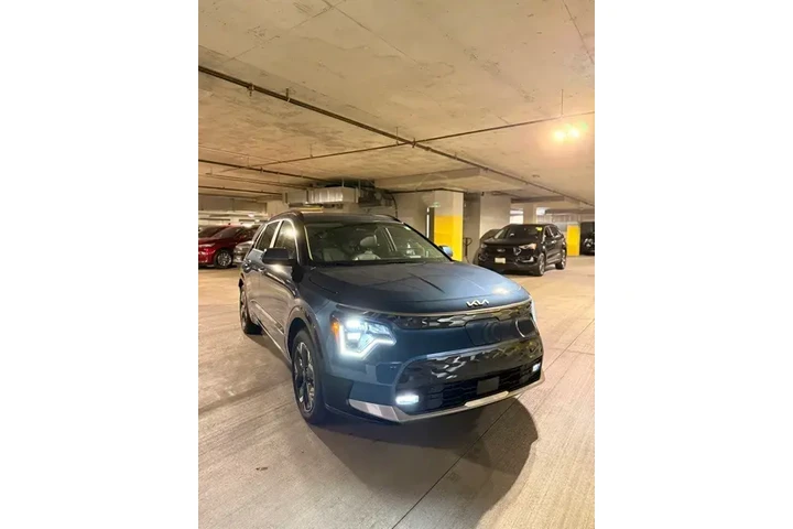 $32777 : Kia Niro EV 2025 Wave 4dr Cr image 2