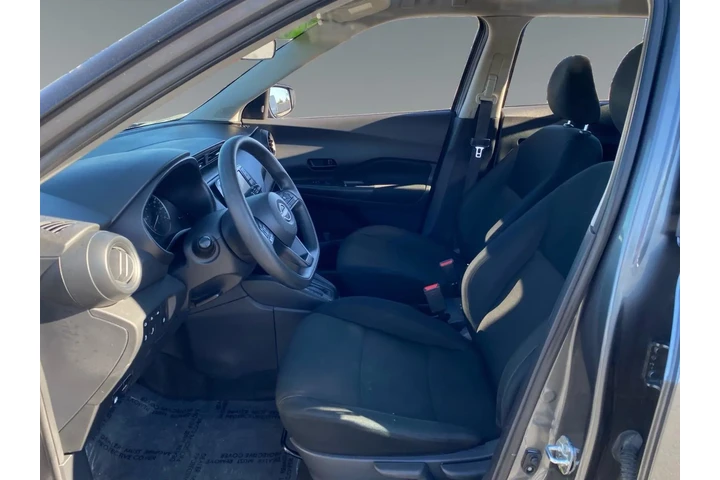 $18191 : Nissan Kicks 2024 S 4dr Cros image 9