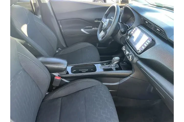 $16333 : Nissan Kicks 2024 SV 4dr Cro image 10