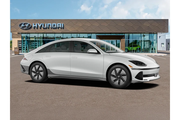 $22991 : Hyundai IONIQ 6 2024 SE 4dr image 10