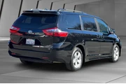 $25000 : Toyota Sienna 2020 LE 7-Pass thumbnail